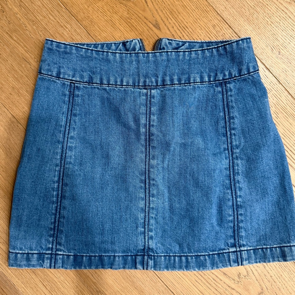 Free People denim skirt size 2